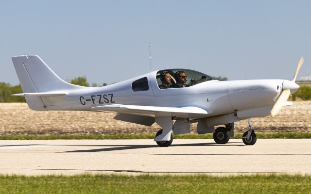 PAI Lancair 320 (C-FZSZ)