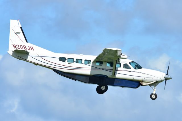 Cessna Caravan (N208JH)