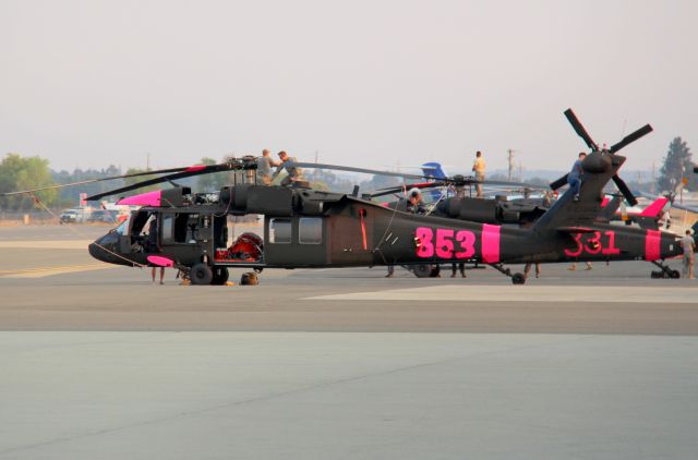 Sikorsky S-70 (1023348) - KRDD - UH-60 Firehawk"853" at Redding on 8-18-2015.