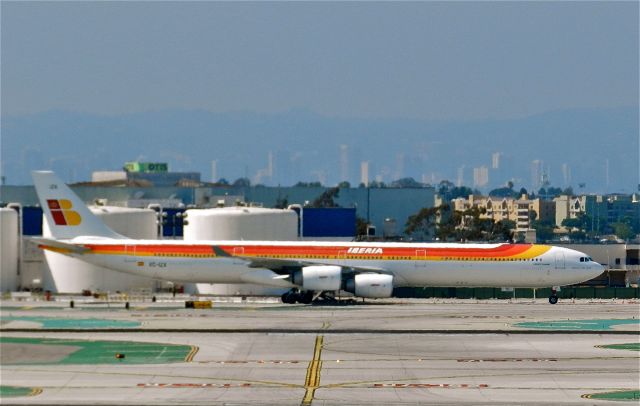 Airbus A340-600 (EC-IZX)