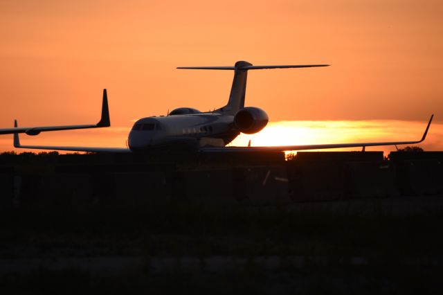 Gulfstream Aerospace Gulfstream IV — - 05-25-24 Sunset