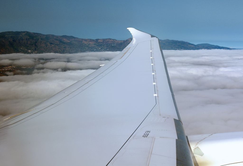 Boeing 787-9 Dreamliner (EC-MTI) - Departing from Gran Canaria. (LPA-GCLP)