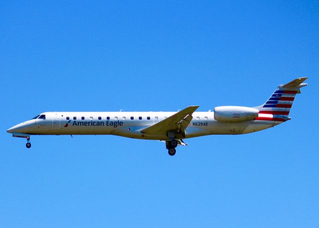 Embraer ERJ-145 (N629AE) - At Shreveport Regional. 