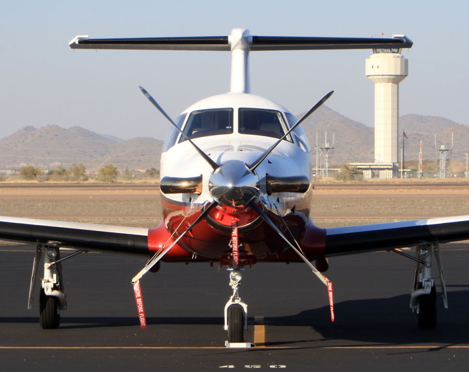 Pilatus PC-12 (N703TL)
