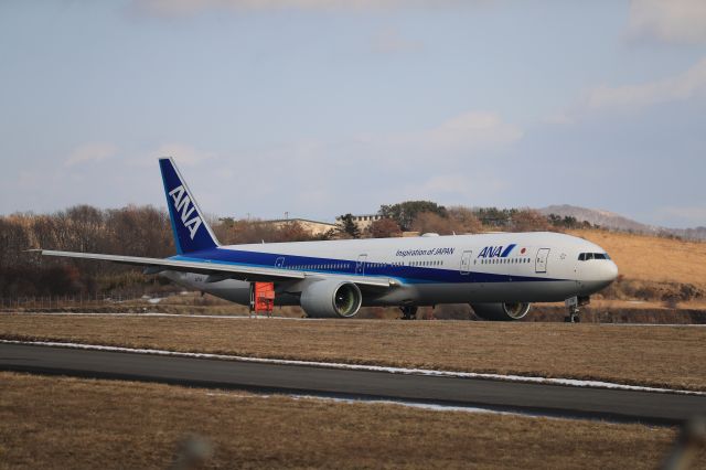 BOEING 777-300 (JA751A) - February 16, 2025:HKD-HND.
