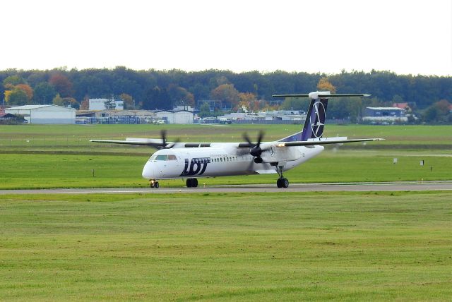 de Havilland Dash 8-400 (OY-YBY) - EPLB