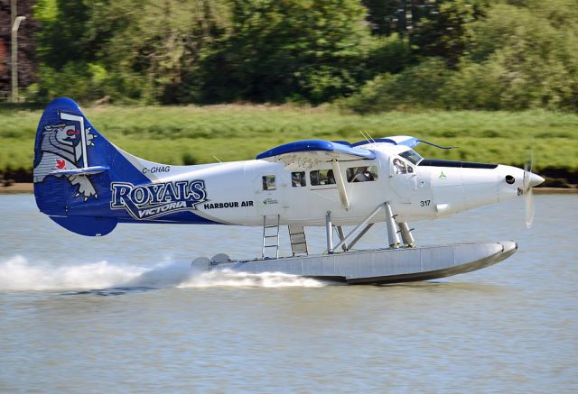 De Havilland Canada DHC-3 Otter (C-GHAG)