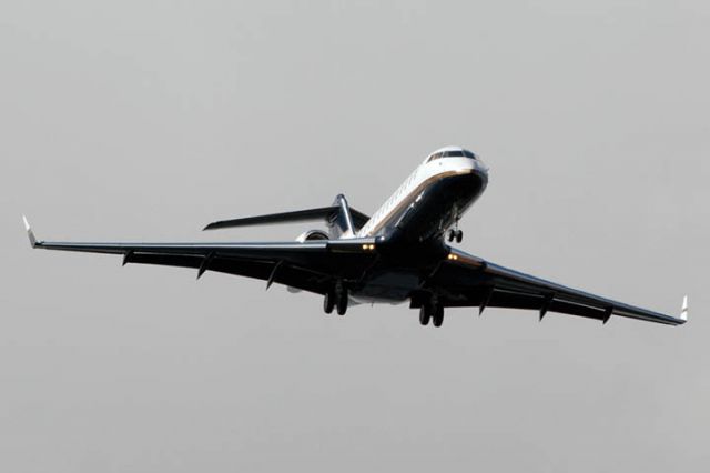 — — - 12/9/12:  Global Express N700GX on short final approach over Miami Lakes enroute to runway 9L at Opa-locka Executive Airport, Florida after a nonstop flight from London-Luton.