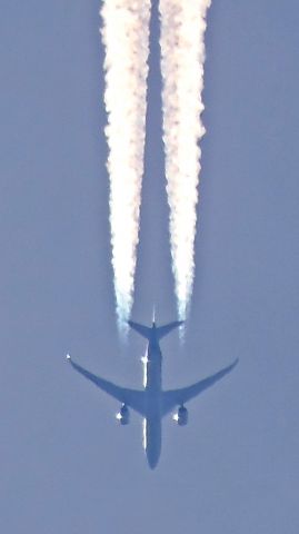 Boeing 787-9 Dreamliner (CC-BGI) - CC-BGI | B-789 | LA750 | SCL>GRUbr /VERTICAL DE CASCAVEL | FL390br /19.04.2017 - 11:44