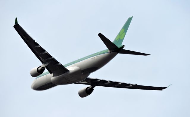 Airbus A330-200 (EI-DAA) - Minutes before landing, spring 2019.