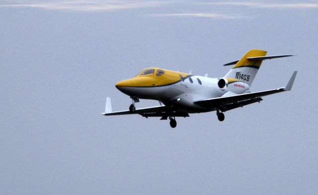 Honda HondaJet (N14QB) - On final is this 2018 Honda HondaJet HA-420 in the Autumn of 2018. 