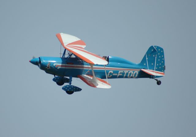 STOLP SA-300 Starduster Too (C-FTOO) - 1973 Stolp SA300 Starduster Too (507) on final approach (and adjusting for wind) on September 6, 2020