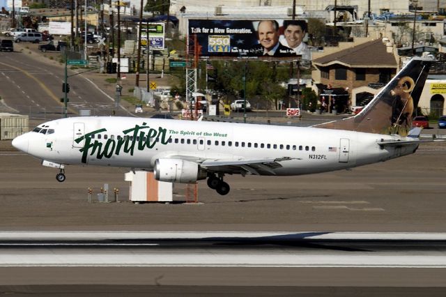 BOEING 737-300 (N312FL) - 12/18/2004