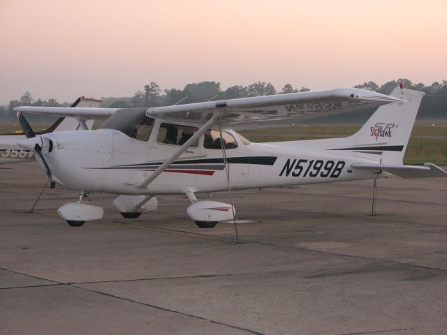 Cessna Skyhawk (N5199B)