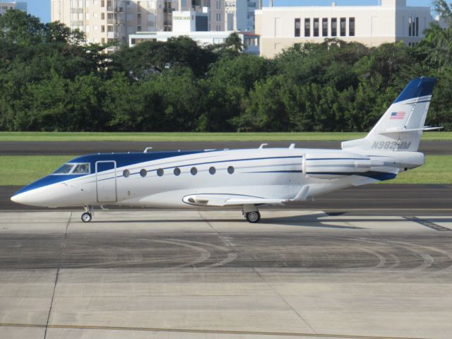 IAI Gulfstream G200 (N982MM)