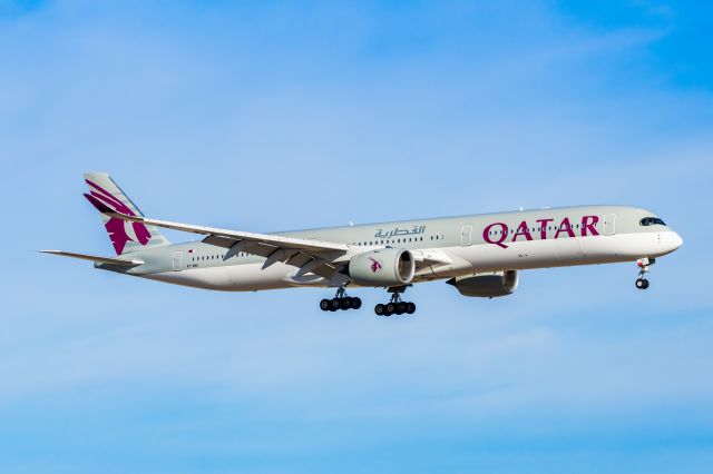 Airbus A350-1000 (A7-ANA) - Qatar Airways A350-1000 landing at DFW on 12/25/22. Taken with a Canon R7 and Tamron 70-200 G2 lens.