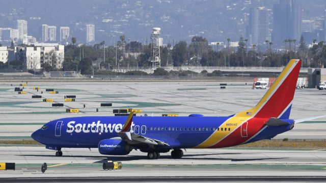 Boeing 737-800 (N8504G) - Arrived at LAX on 25L