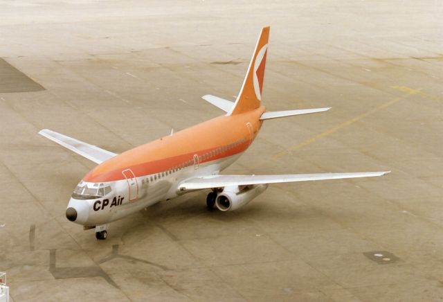 Boeing 737-200 (C-GQCP) - Date 24/05/87 c/n 22865