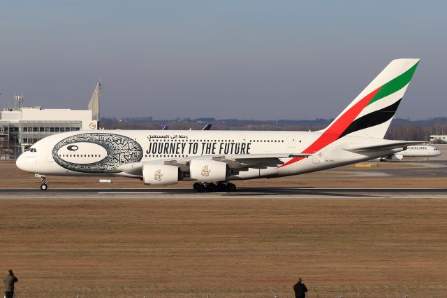 Airbus A380-800 (A6-EEI)