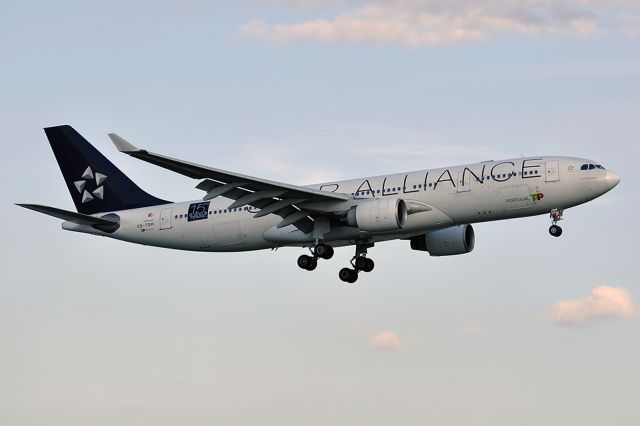 Airbus A330-300 (CS-TOH)