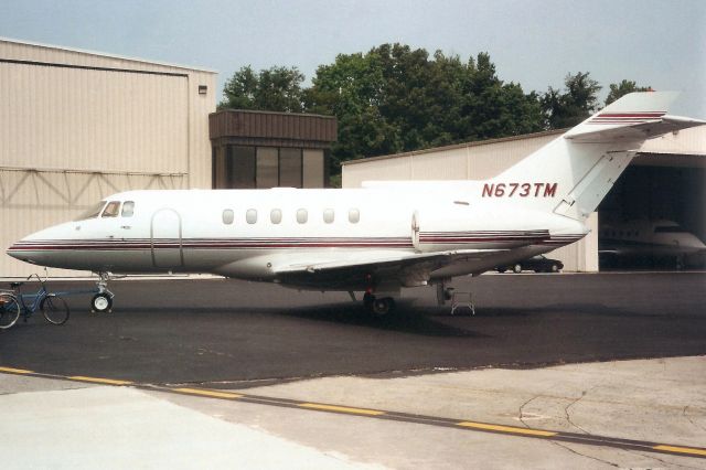 Hawker 800 (N673TM) - Seen here in May-00.br /br /Reregistered N833CW 21-Jul-00,br /then N408MM 1-Jul-06,br /then N621WP 2-Jun-07.