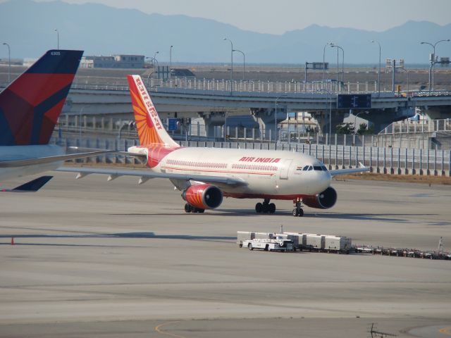 Airbus A310 (VT-EJK)