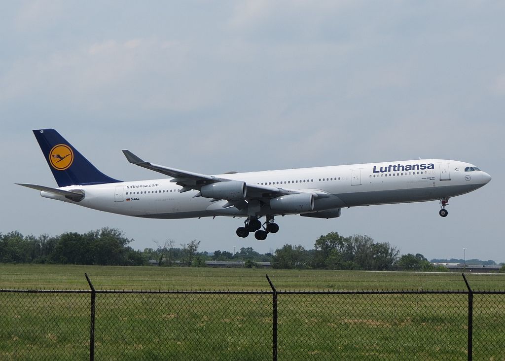 Airbus A340-600 (D-AJGI) - 6/11/12