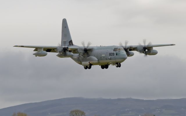 16-5809 — - kc-130j 165809 vmgr-252 cherry point mcas north carolina landing at shannon.