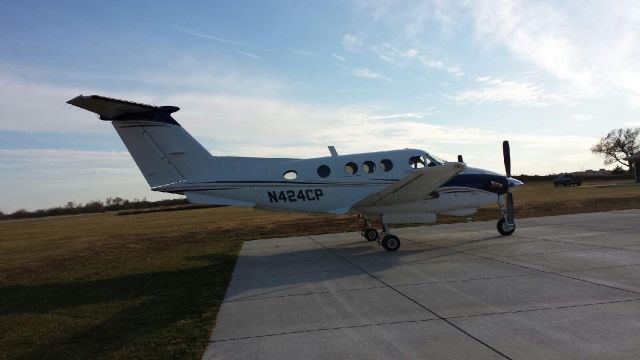 Beechcraft King Air 90 (N424CP)