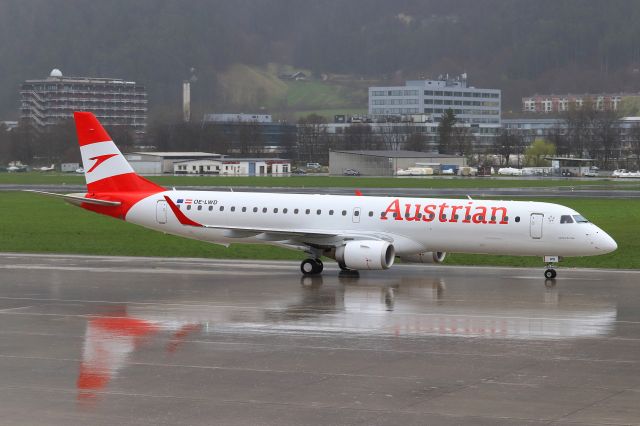 Embraer ERJ-190 (OE-LWD)