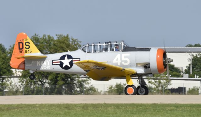 North American T-6 Texan (N645DS) - Airventure 2017