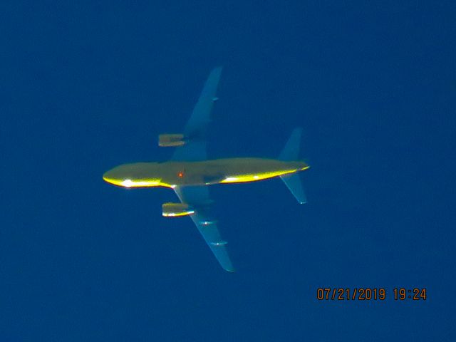 Airbus A319 (N536NK)