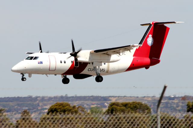 VH-ZCC — - SURVEILLANCE AUSTRALIA - DE HAVILLAND CANADA DHC-8-202/MPA DASH 8 - VH-ZZC (CN 433) - ADELAIDE INTERNATIONAL SA. AUSTRALIA - YPAD (10/11/2012)CANON 550D 300MM LENSE.