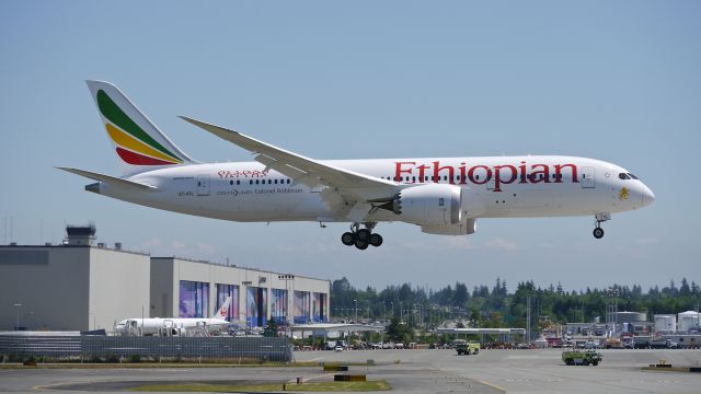 Boeing 787-8 (ET-ATL) - BOE4 on final to Rwy 16R to complete a C2 flight on 6/28/16. (ln 12 / cn 34505).