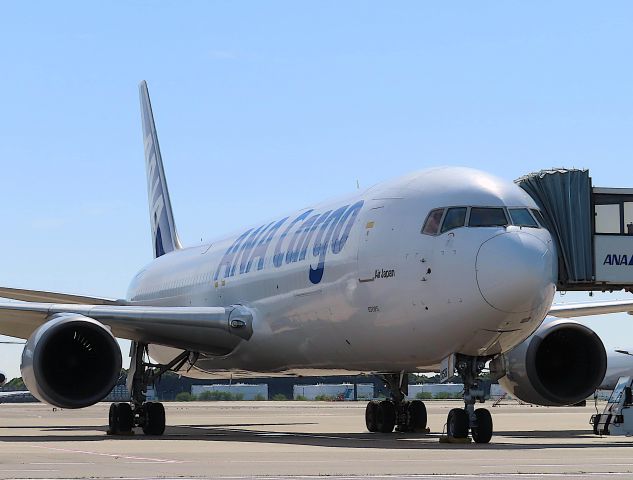 BOEING 767-300 (JA8358) - I took this picture on May 11, 2020.br /NH8534/11 PVG-NRT