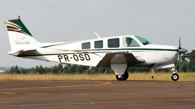Beechcraft Bonanza (36) (PR-OSD)
