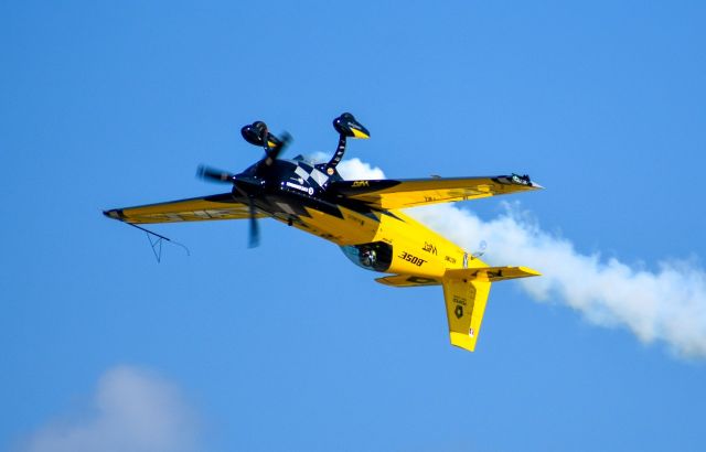 EXTRA EA-300 (N821MG) - Mike Goulian upside down at Oshkosh 2022