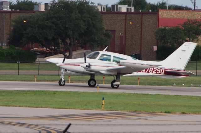 Cessna 310 (N7829Q)