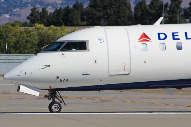 Canadair Regional Jet CRJ-900 (N679CA)