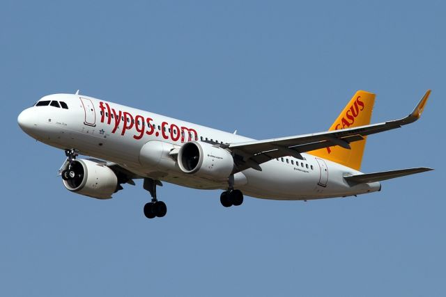 TC-NBR — - 19/11/2020 : Flight landing from Antalya, Turkey.br /Duration was 01h39m.