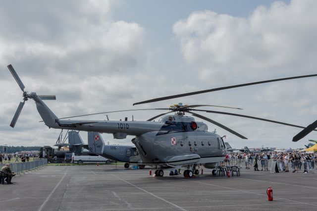 MIL Mi-14 (N1010) - Mi-14 -- Radom AirShow 2023