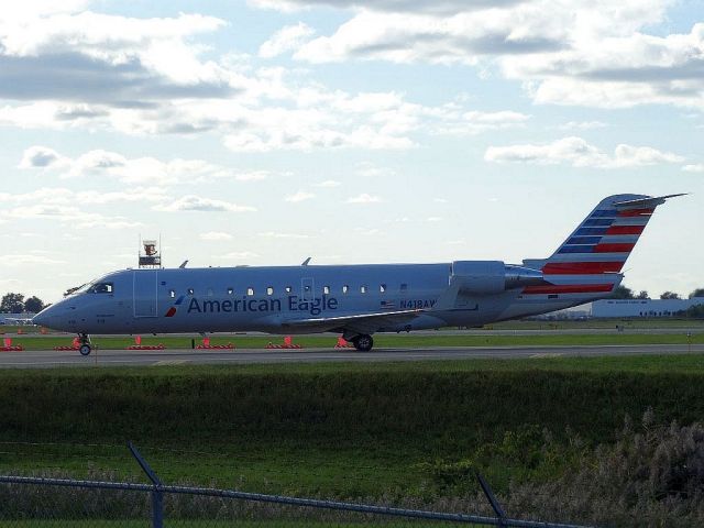 Canadair Regional Jet CRJ-200 (N418AW)