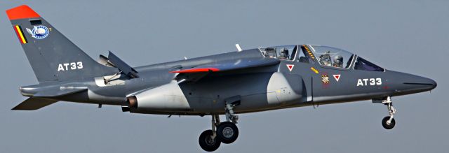 DASSAULT-BREGUET/DORNIER Alpha Jet (AT33)