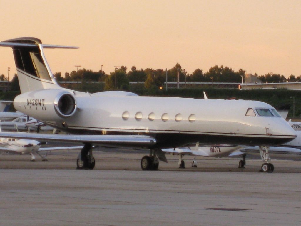 Gulfstream Aerospace Gulfstream V (N428WT) - Phil Mickelsons G-V