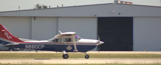 Cessna Skyhawk (N880CP)