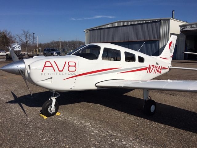 Piper Cherokee (N7114A)