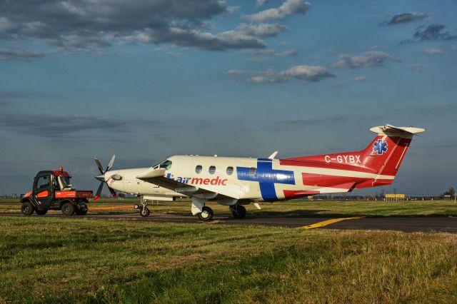 Pilatus PC-12 (C-GYBX)