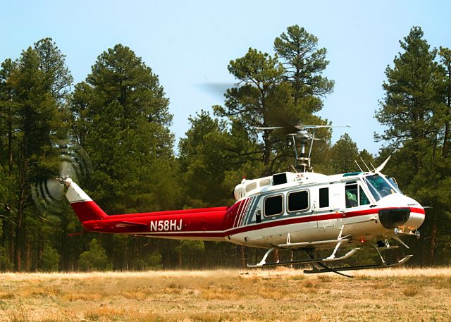 Bell UH-1V Iroquois (N58HJ)