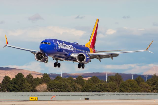 Boeing 737 MAX 8 (N8714Q)