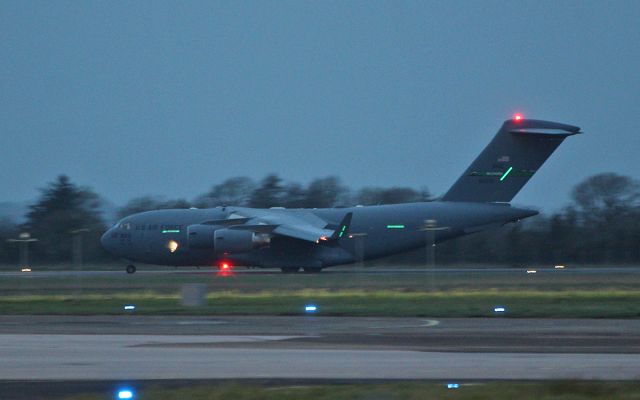 Boeing Globemaster III (08-8201) - "rch275" usaf c-17a 08-8201 after landing at shannon this morning 13/2/19.